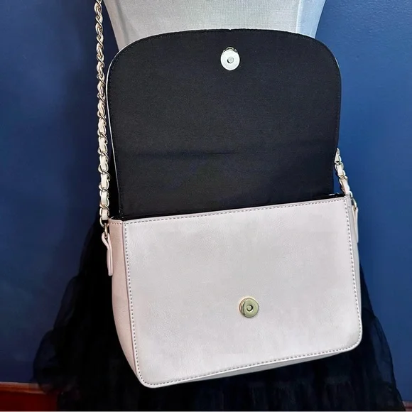 Blush Pink Crossbody Bag - Picture 3 of 6